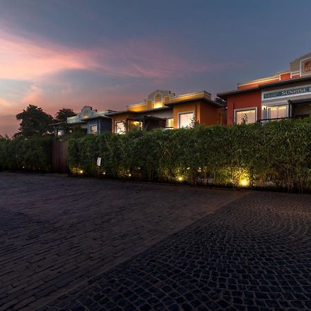 Downtown Resorts Nh8 Dhāruhera Exterior photo