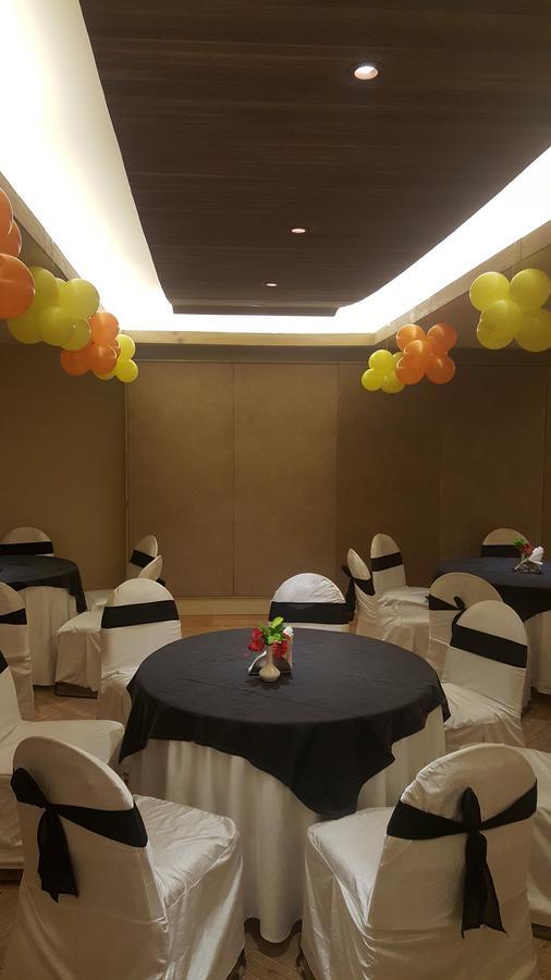 Downtown Resorts Nh8 Dhāruhera Exterior photo